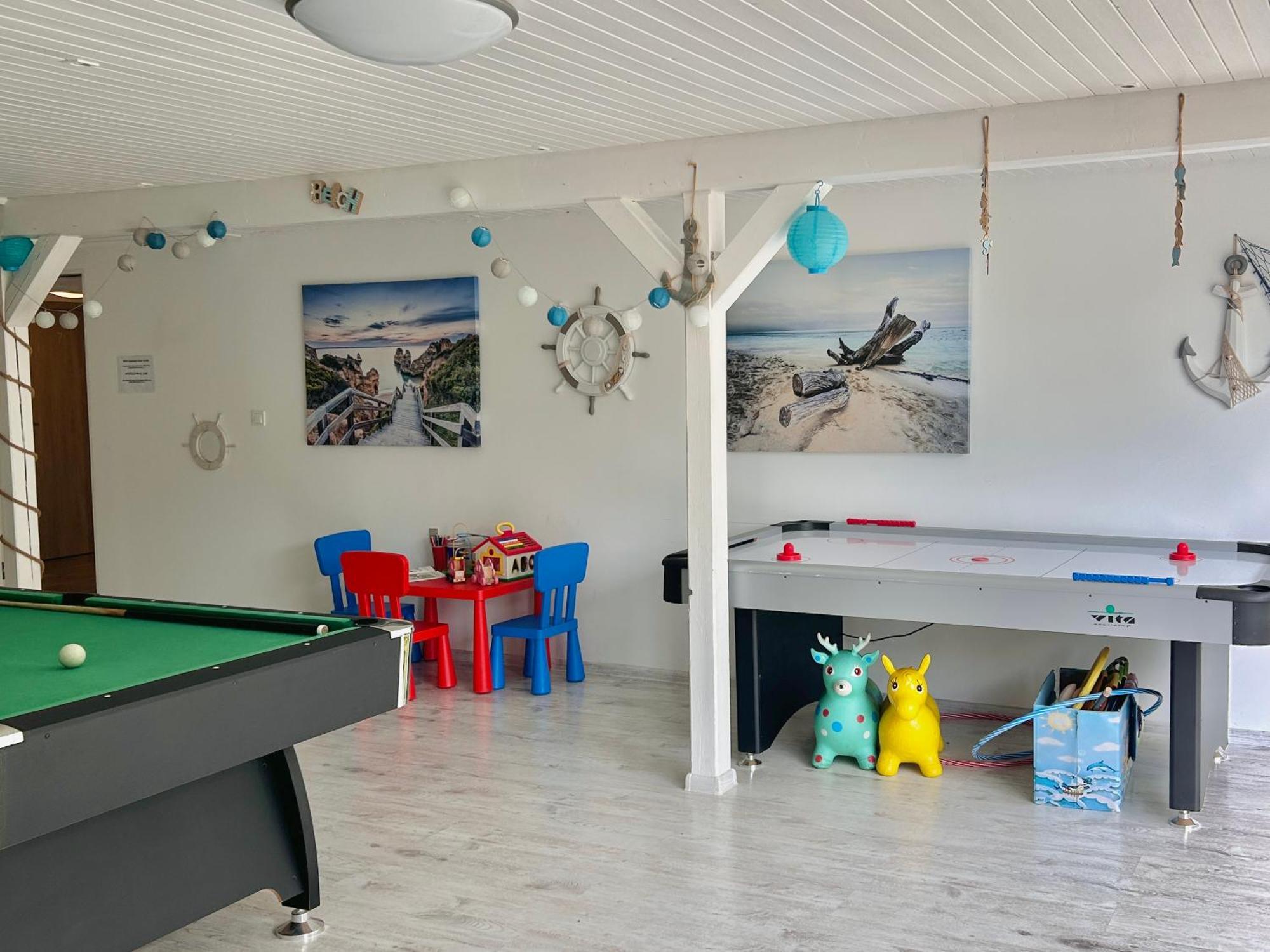 Apartamenty Molle Åkirkeby Esterno foto
