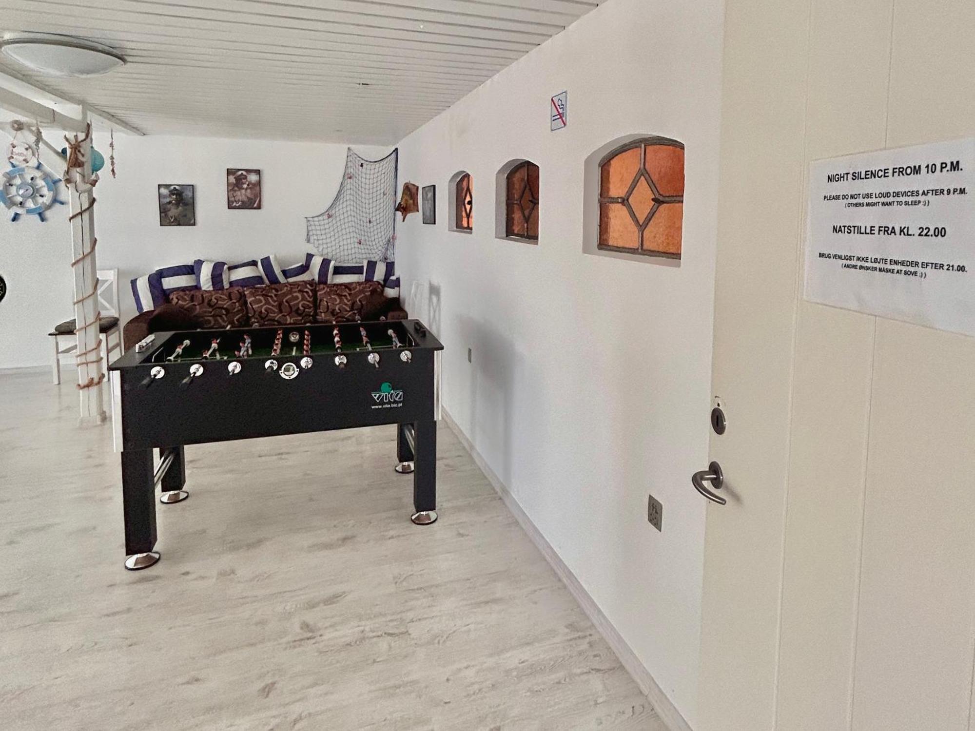 Apartamenty Molle Åkirkeby Esterno foto