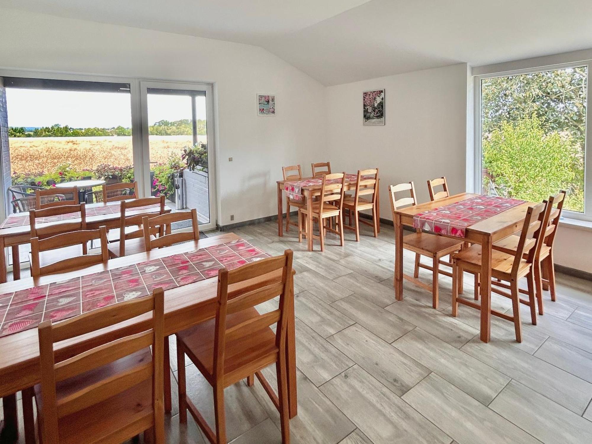 Apartamenty Molle Åkirkeby Esterno foto