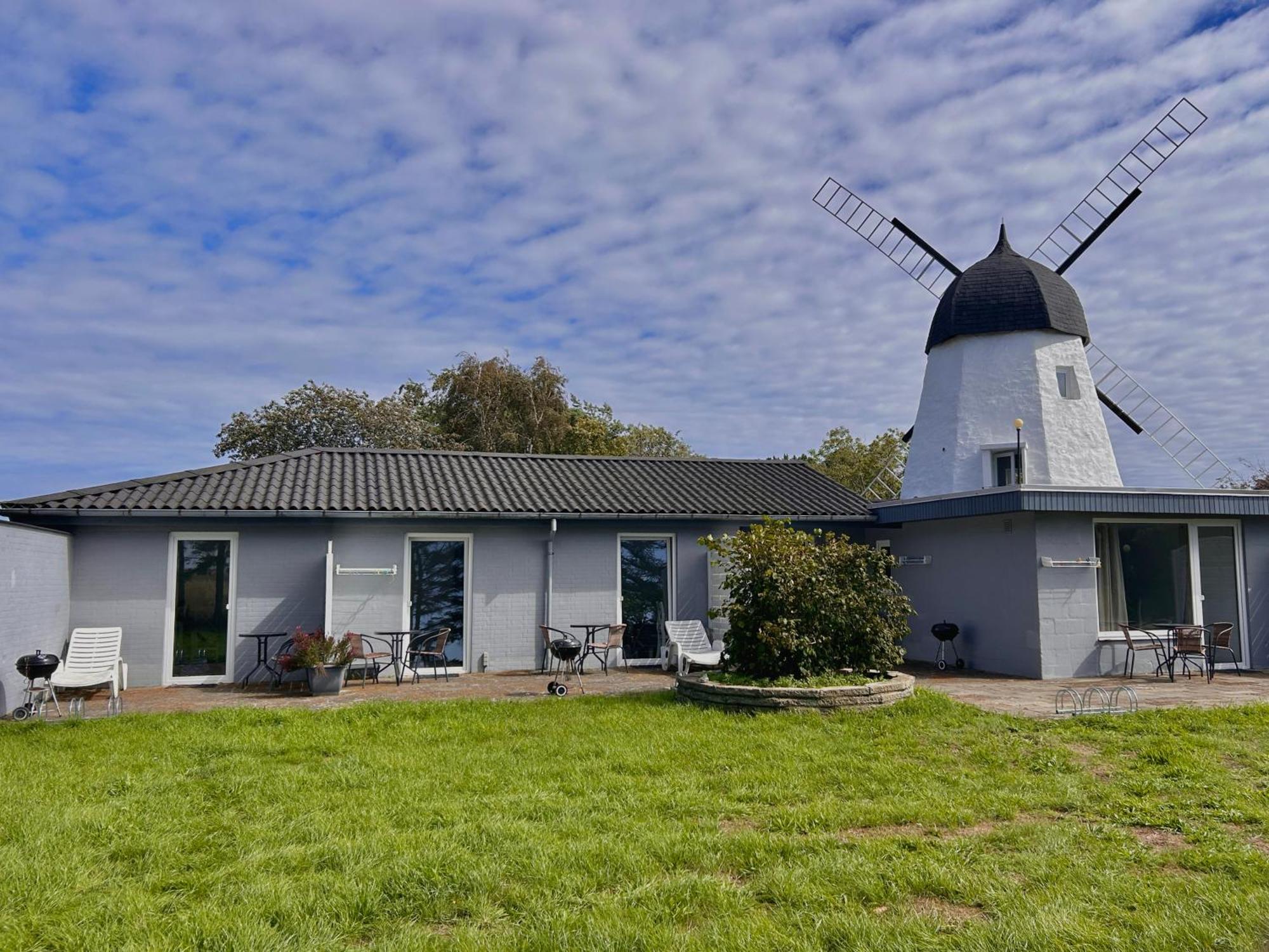 Apartamenty Molle Åkirkeby Esterno foto