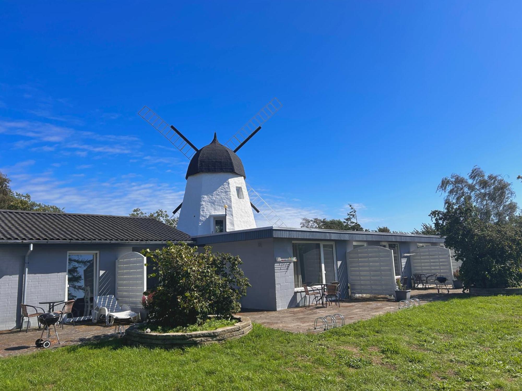 Apartamenty Molle Åkirkeby Esterno foto
