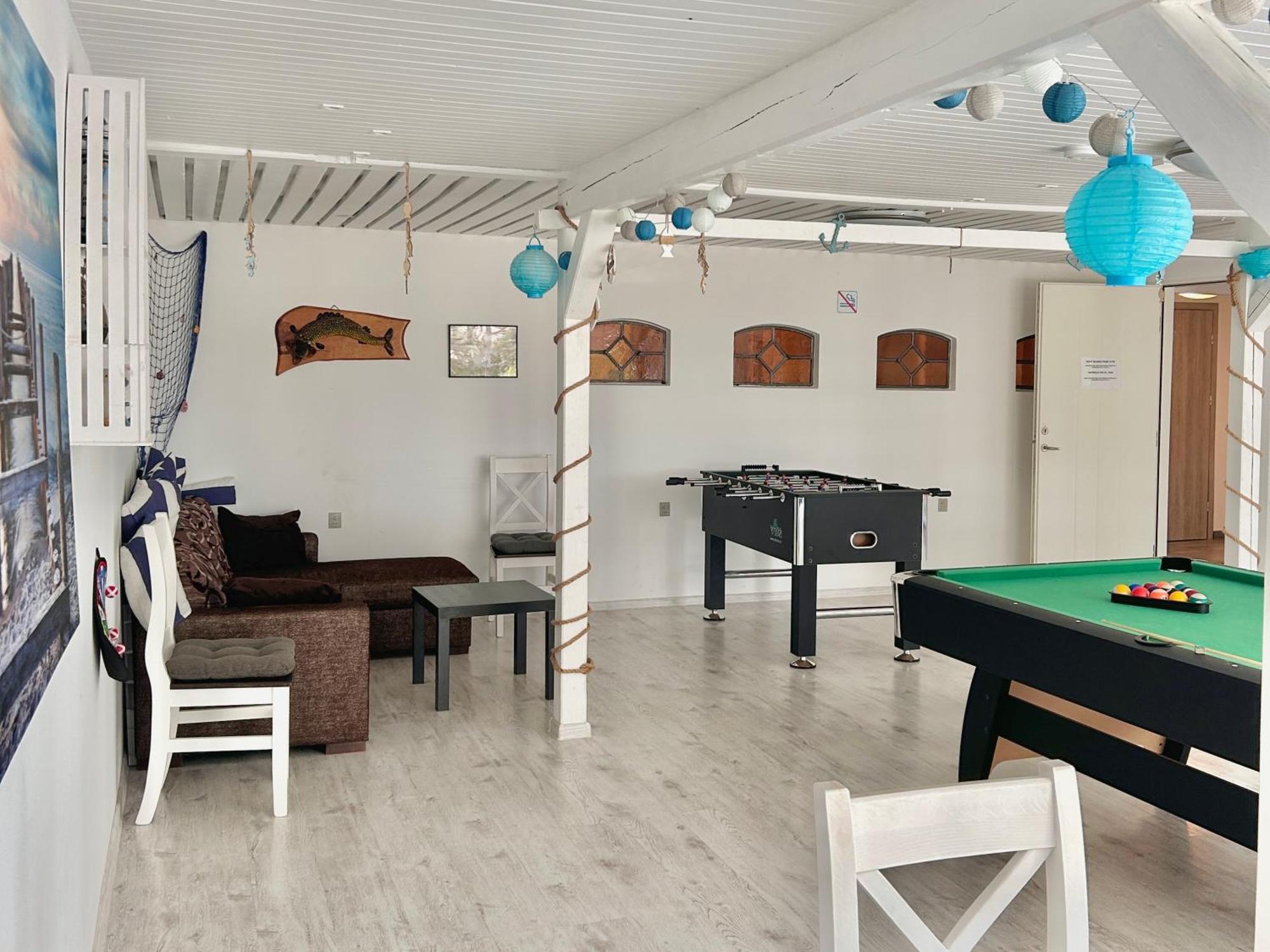 Apartamenty Molle Åkirkeby Esterno foto