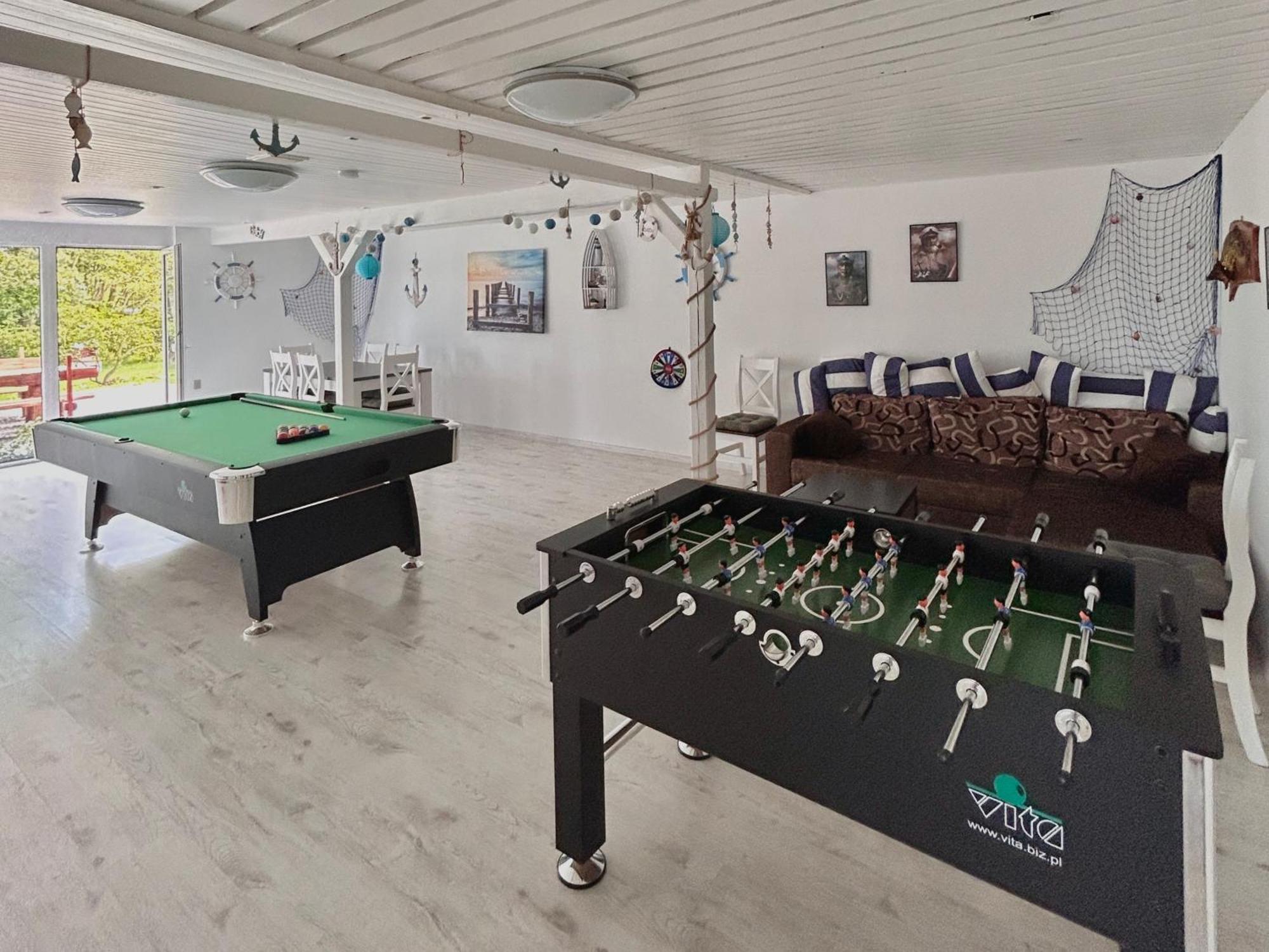 Apartamenty Molle Åkirkeby Esterno foto