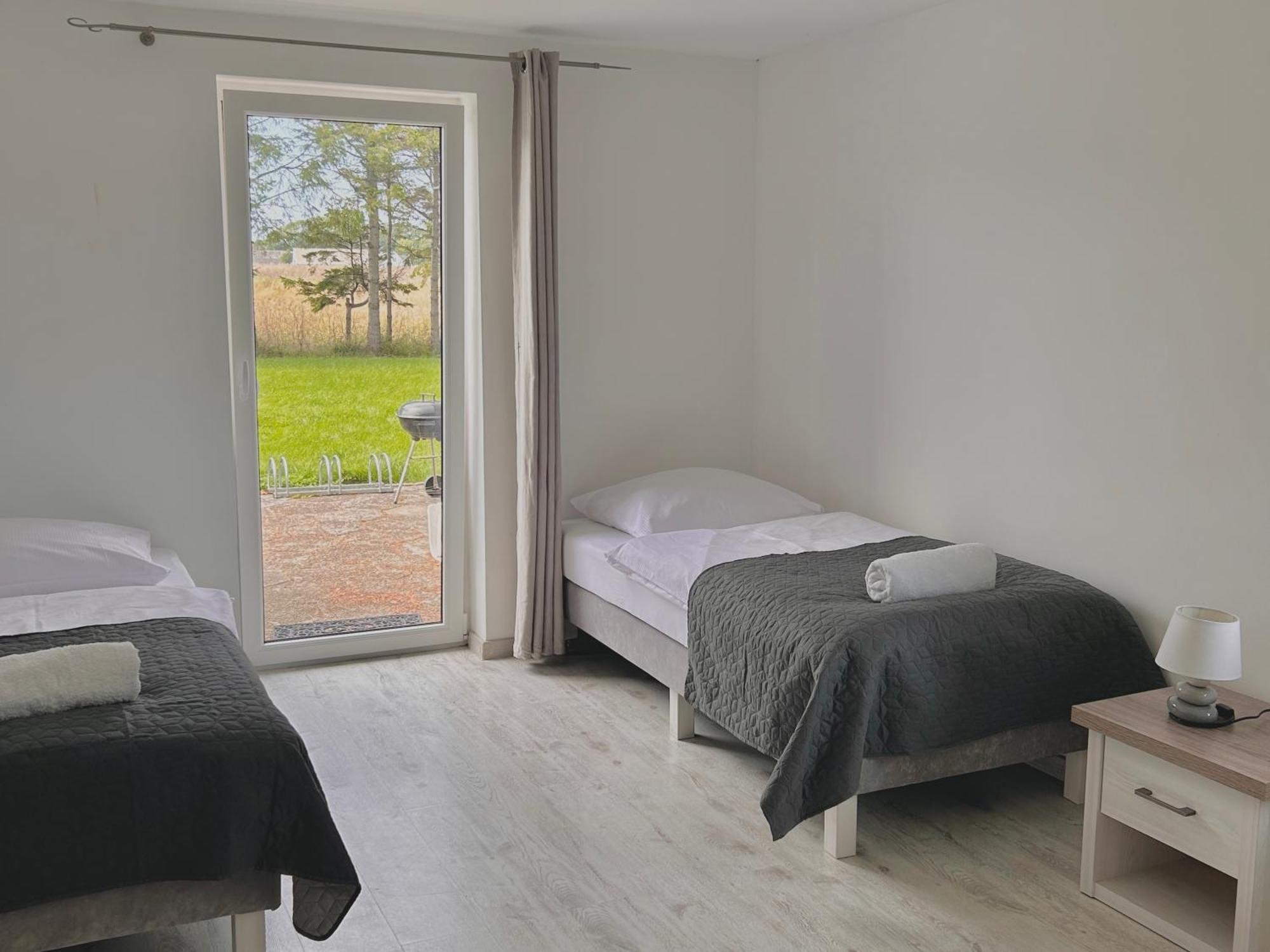 Apartamenty Molle Åkirkeby Esterno foto